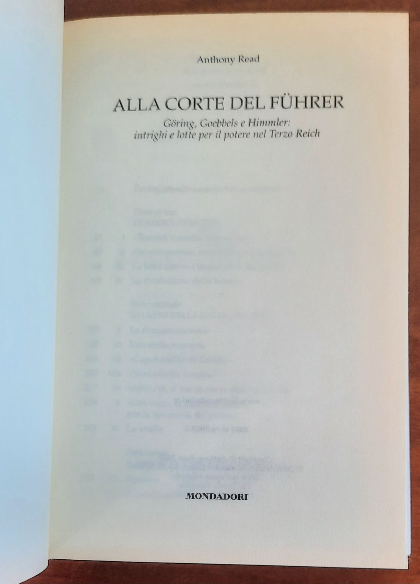 Alla corte del Führer. Göring, Goebbels e Himmler: intrighi e lotta per il potere nel Terzo Reich