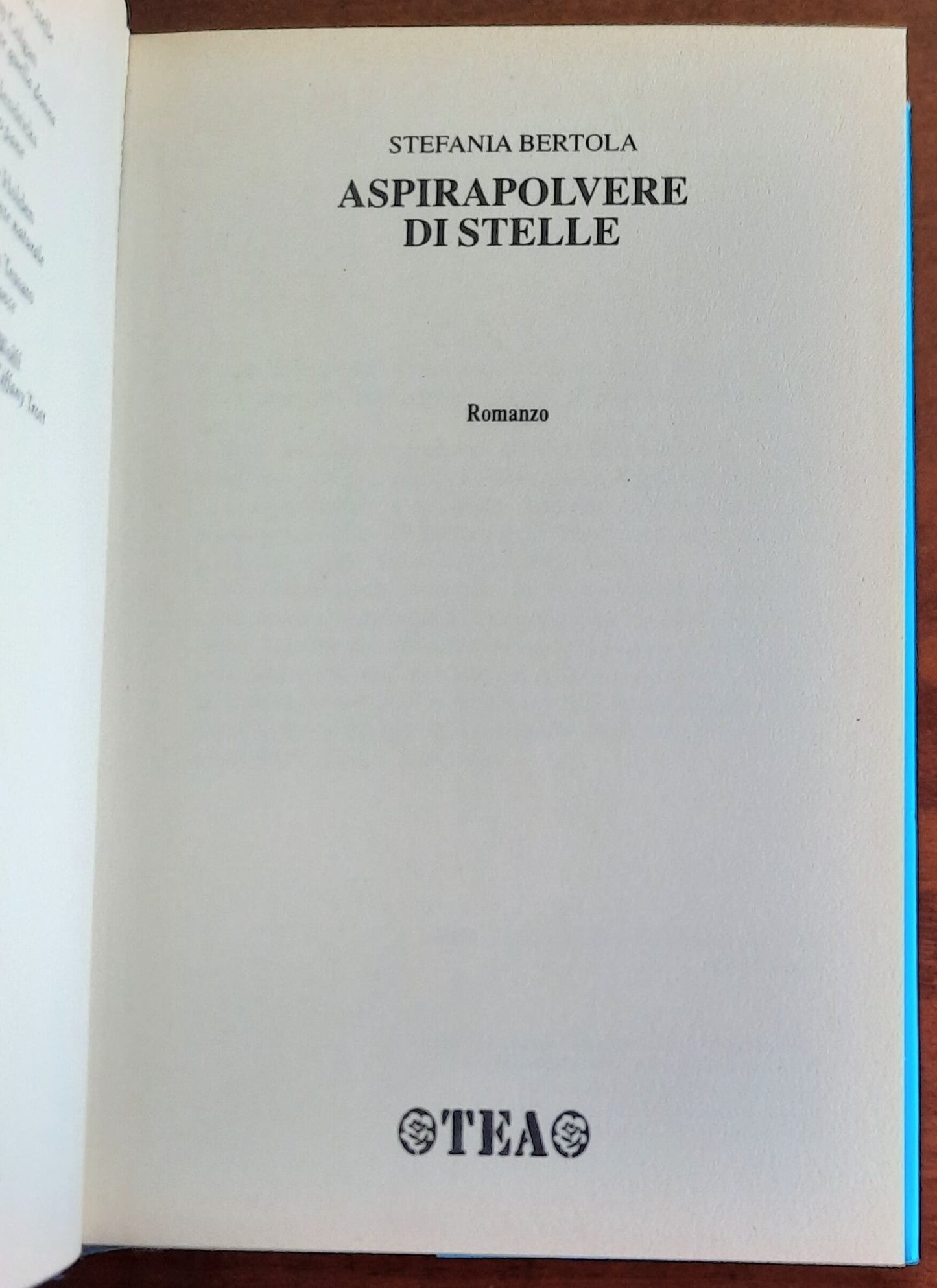 Aspirapolvere di stelle - di Stefania Bertola - TEA