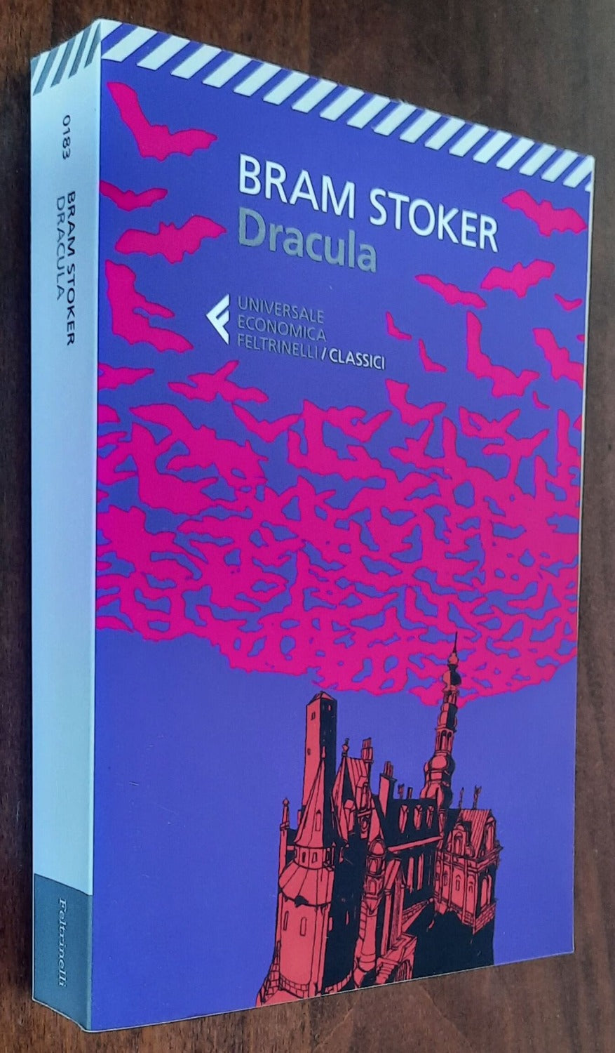 Dracula - di Bram Stoker - Feltrinelli