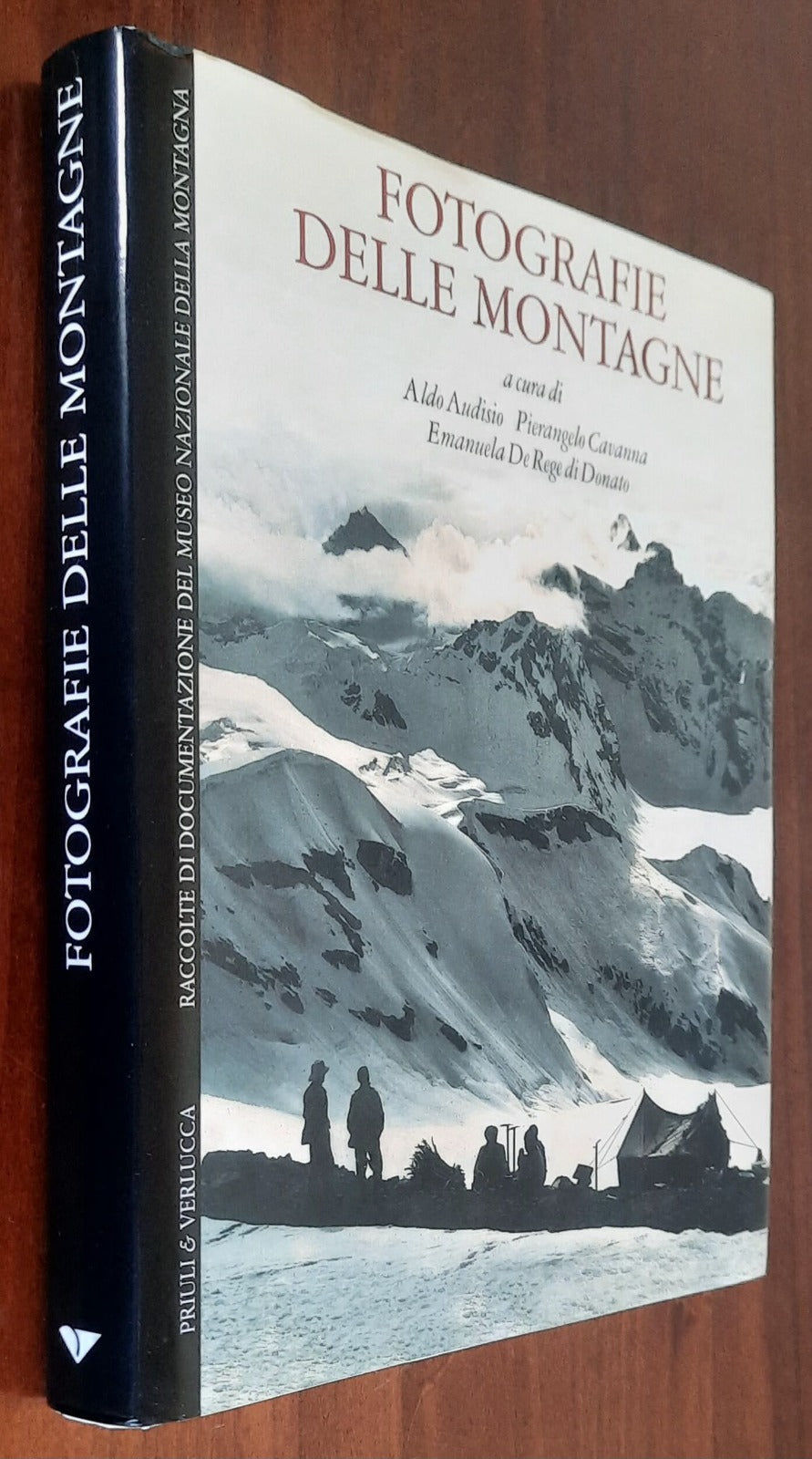 Fotografie delle montagne. Raccolte di documentazione del Museo Nazionale della Montagna