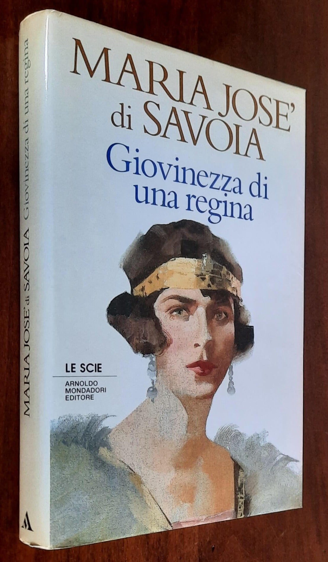 Giovinezza di una regina - di Maria Josè Di Savoia