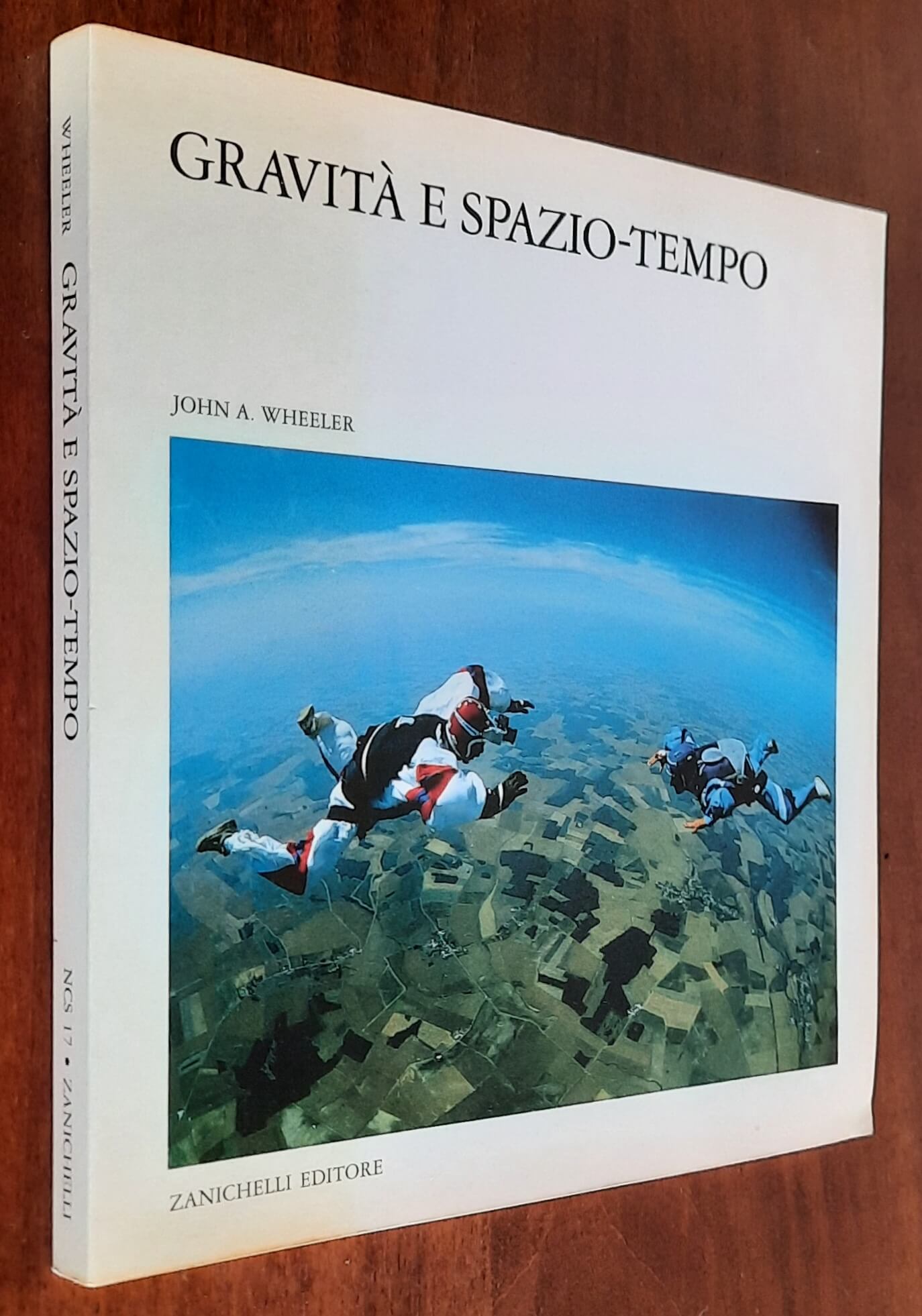 Gravità e spazio-tempo - Zanichelli