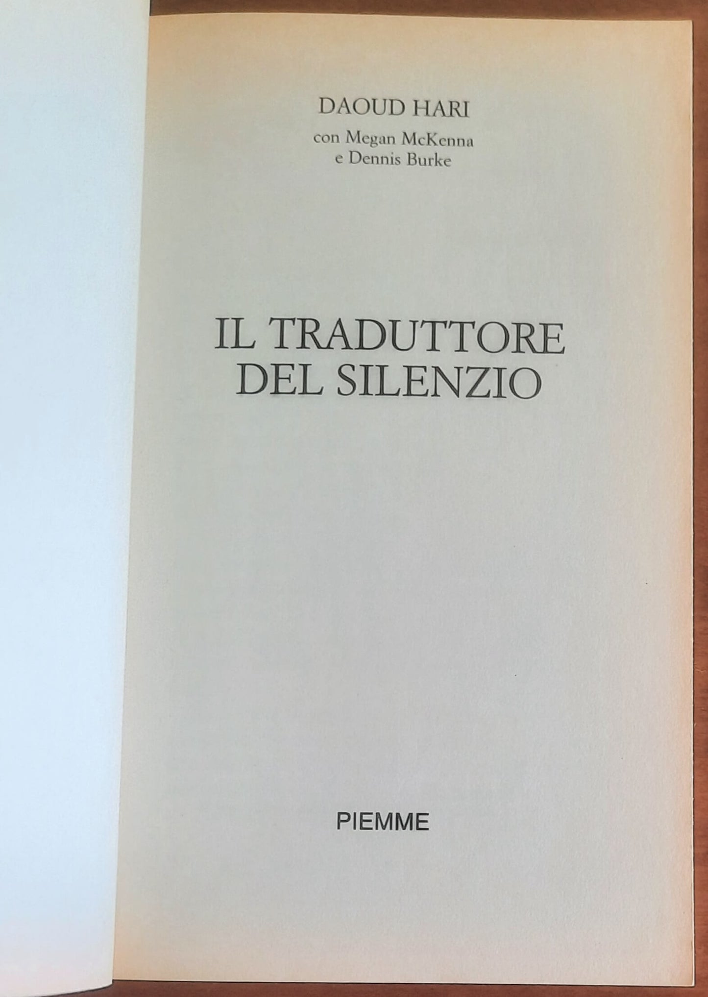 Il traduttore del silenzio - di Daoud Hari - Piemme