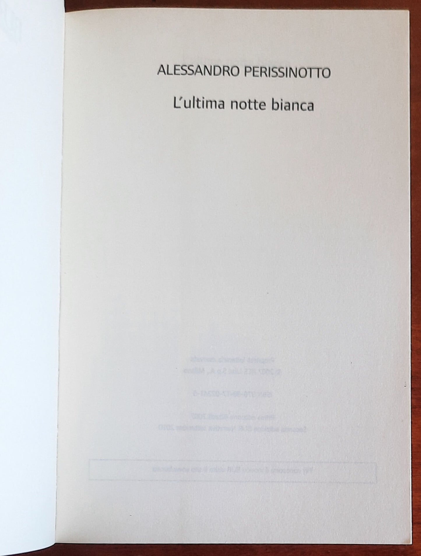 L’ultima notte bianca. Una nuova indagine di Anna Pavesi - B.U.R.