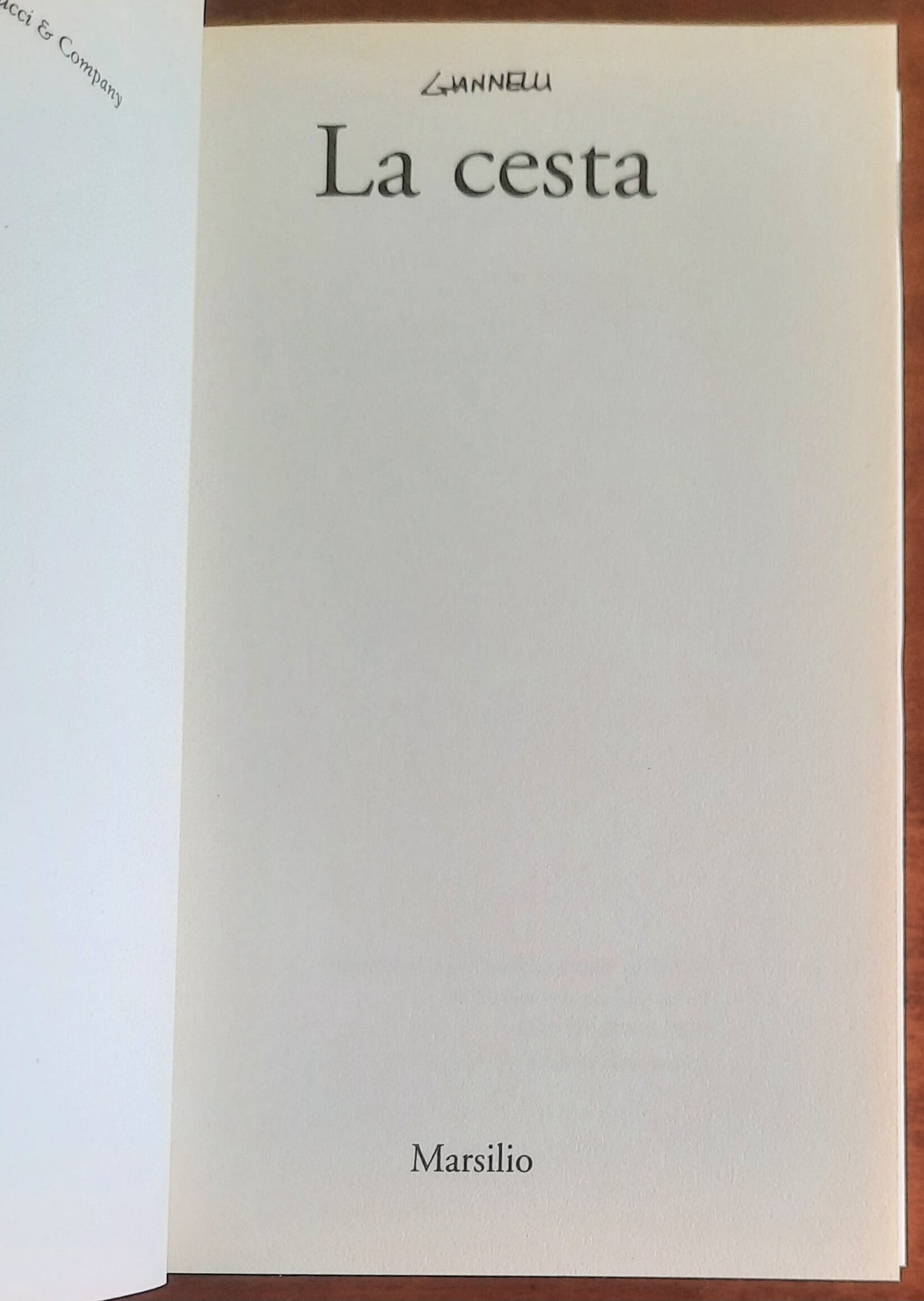 La cesta - di Emilio Giannelli - Marsilio