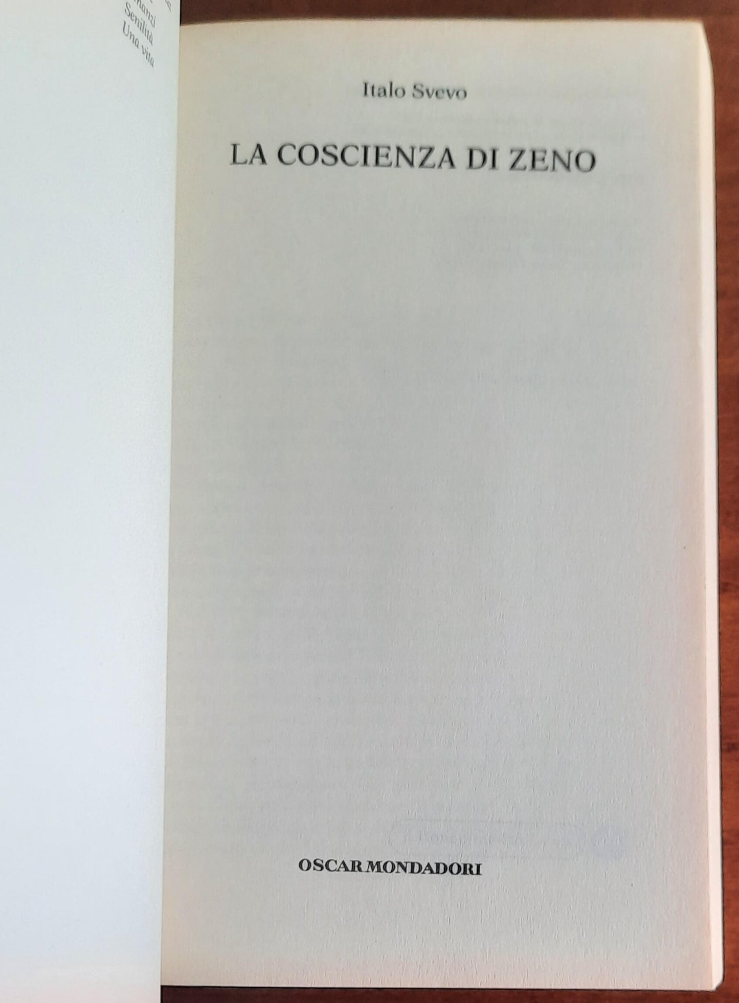 La coscienza di Zeno - di Italo Svevo - Mondadori Oscar