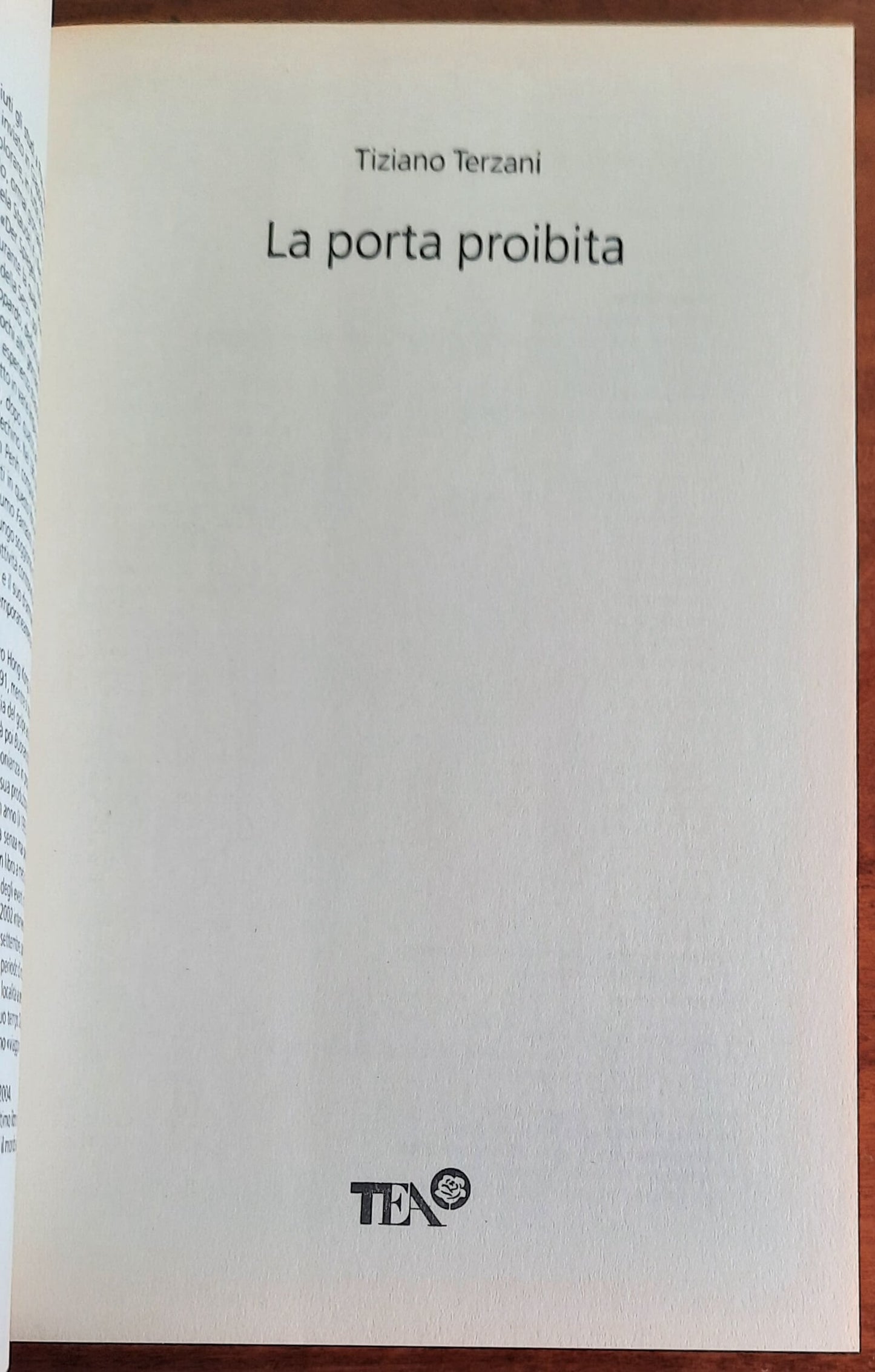 La porta proibita - di Tiziano Terzani - TEA