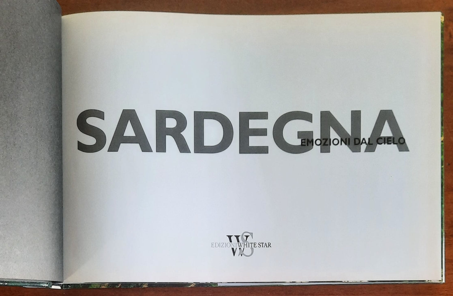 Sardegna. Emozioni dal cielo - White Star