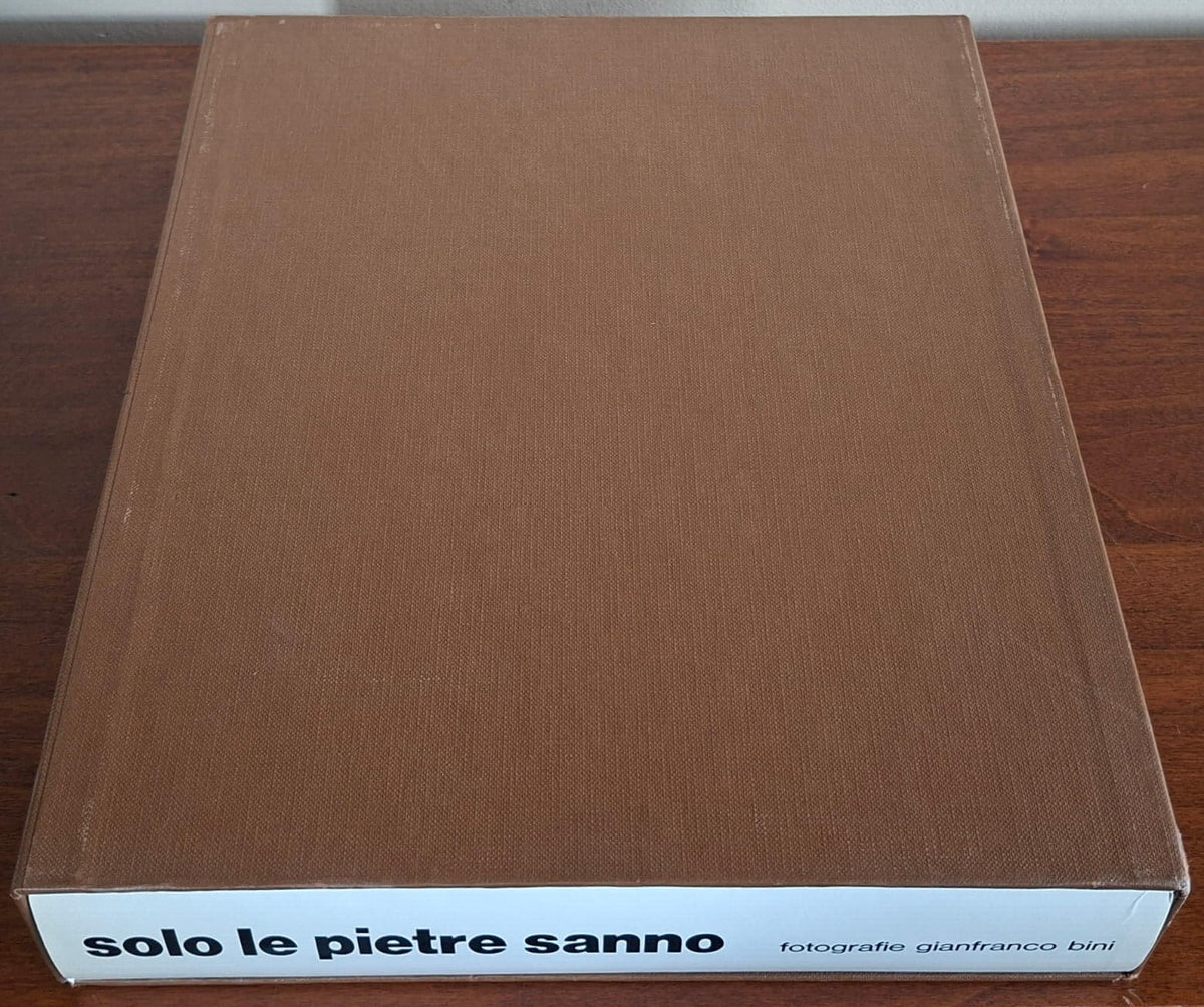 Solo le pietre sanno - di Gianfranco Bini - Edizioni Virginia - 1975