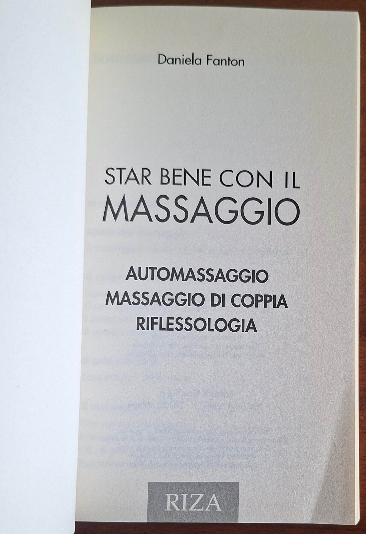 Star bene con il massaggio. Automassaggio, massaggio di coppia, riflessologia