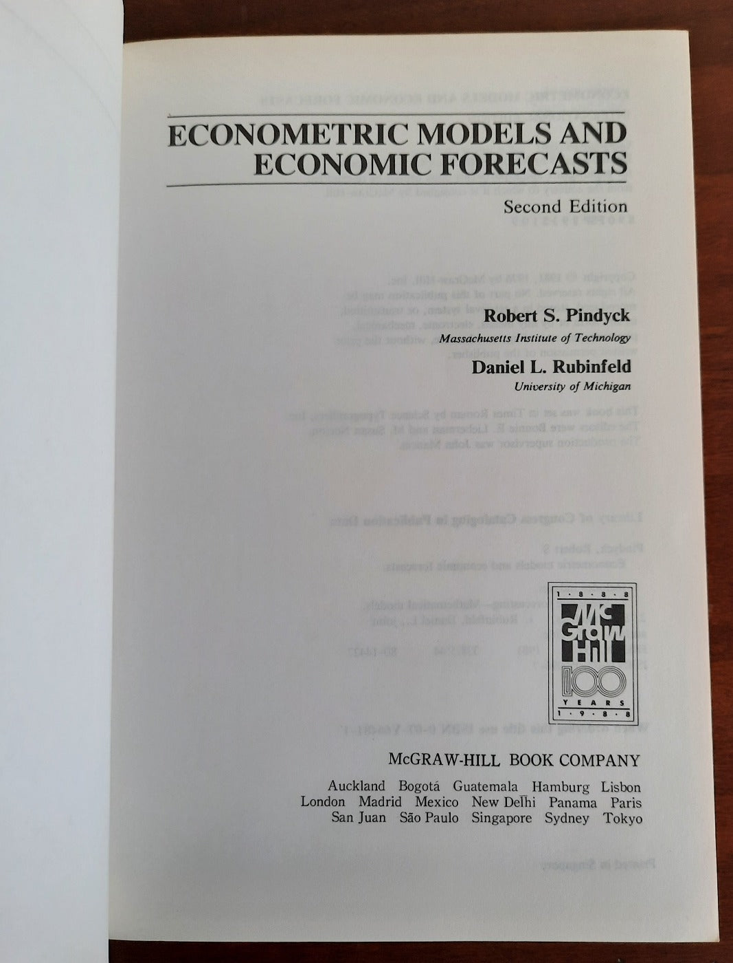 Econometric Models and Economic Forecast