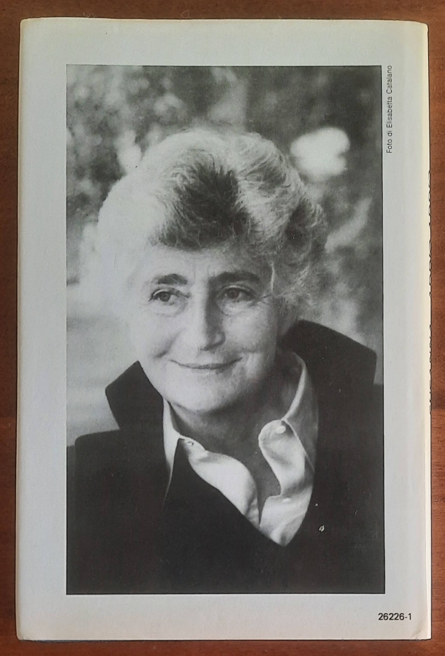 Addio, addio mio ultimo amore - di Susanna Agnelli - Mondadori