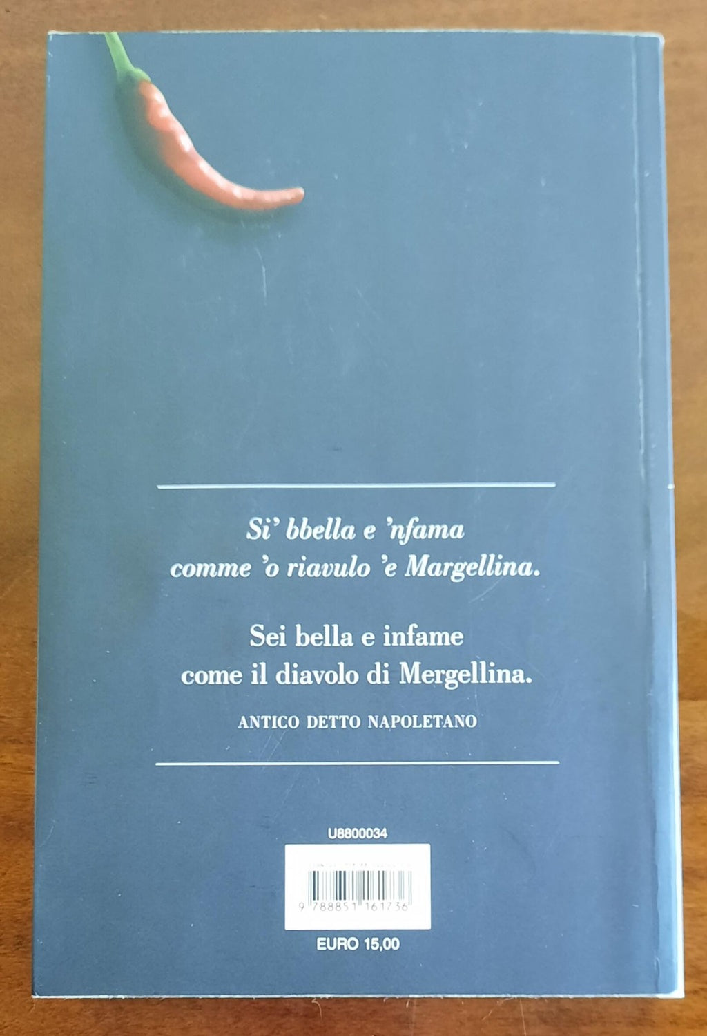 Aglio, olio e assassino - De Agostini