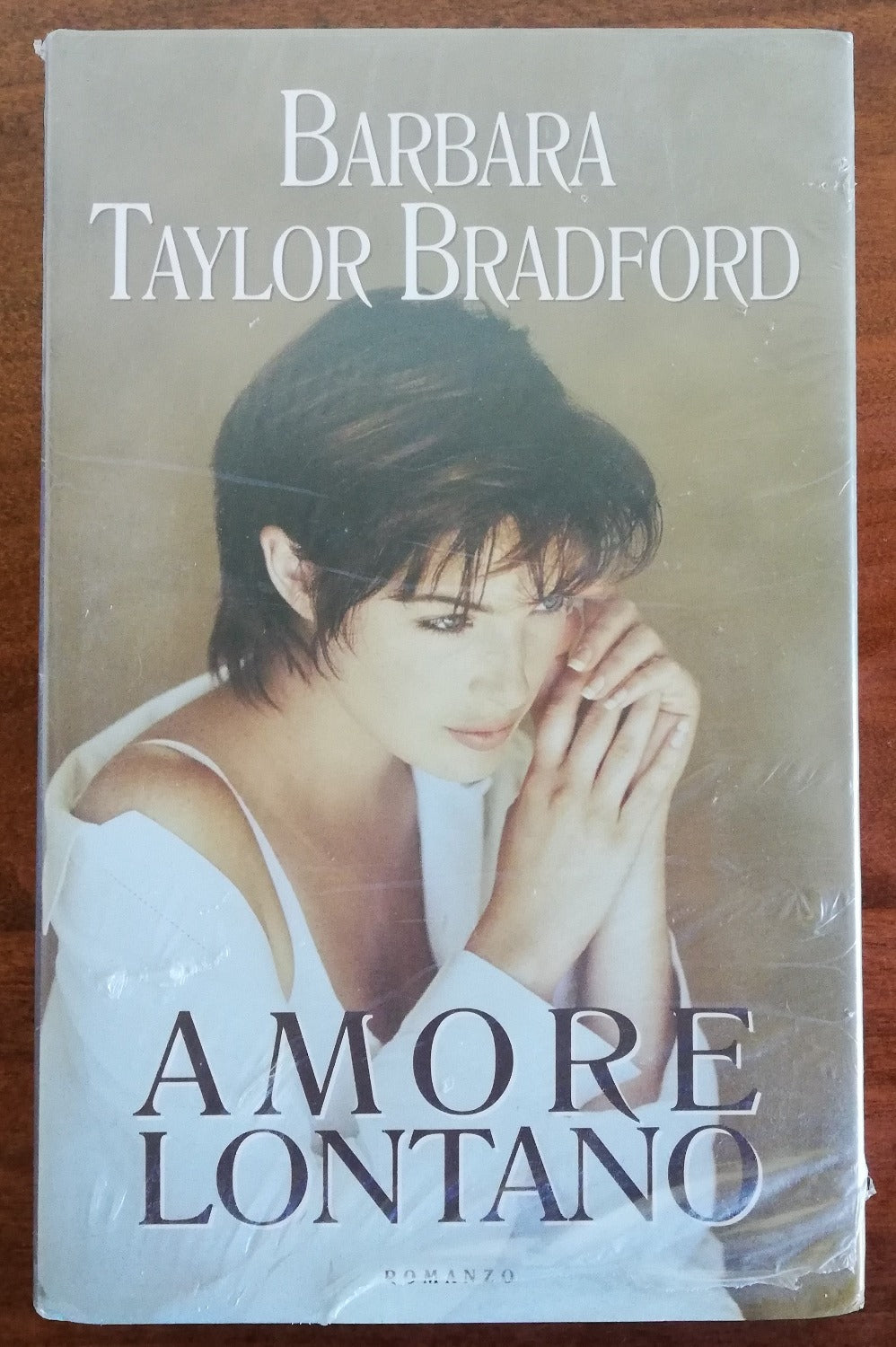 Amore lontano - Mondolibri 2002