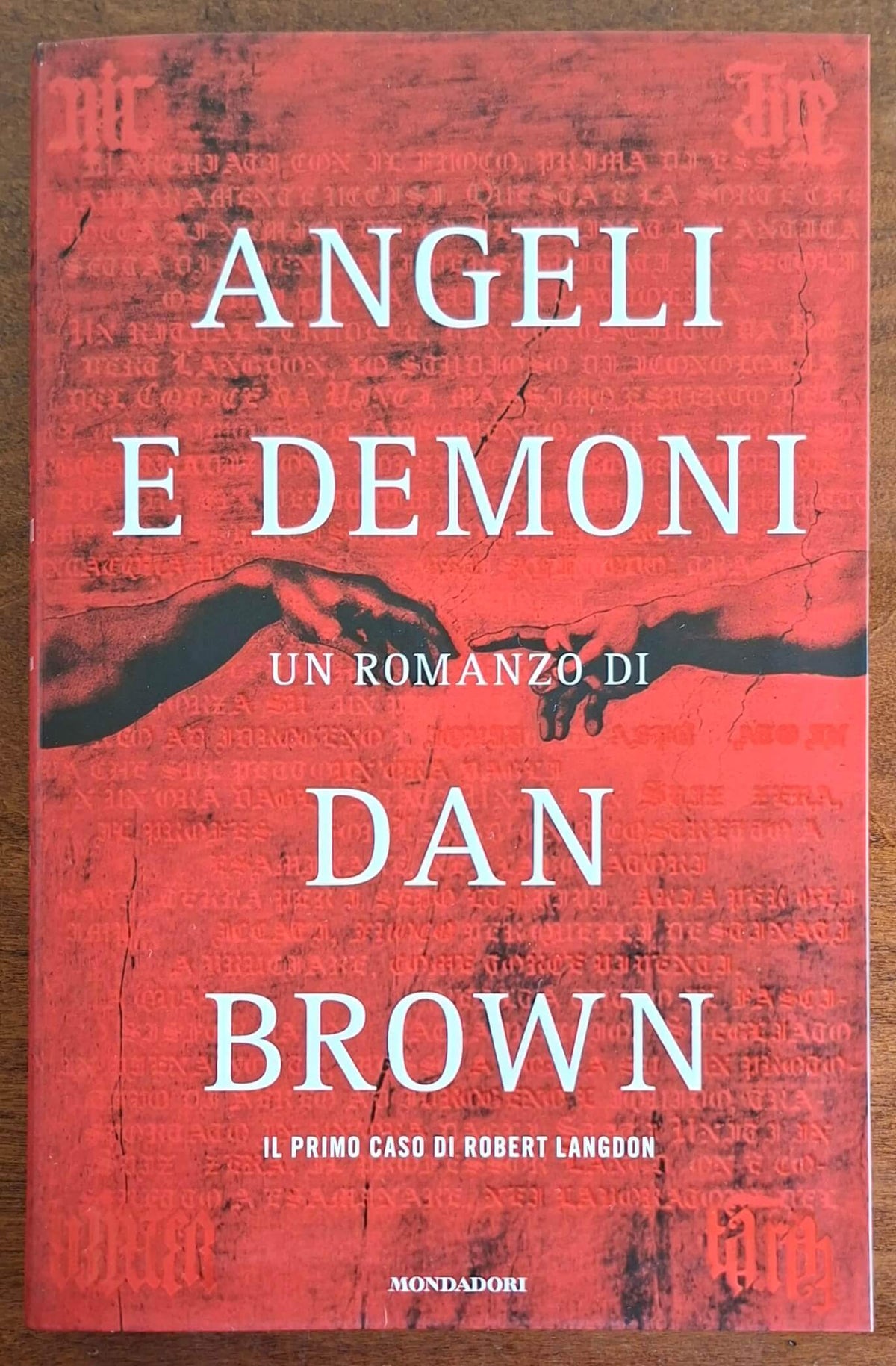 Angeli e demoni - Dan Brown - Mondadori