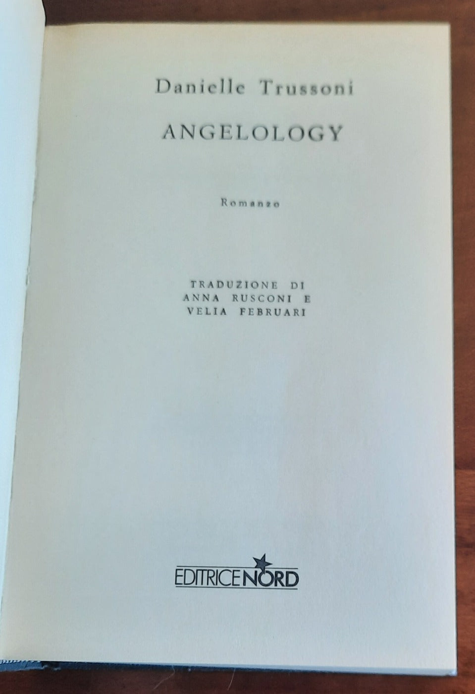 Angelology - di Danielle Trussoni