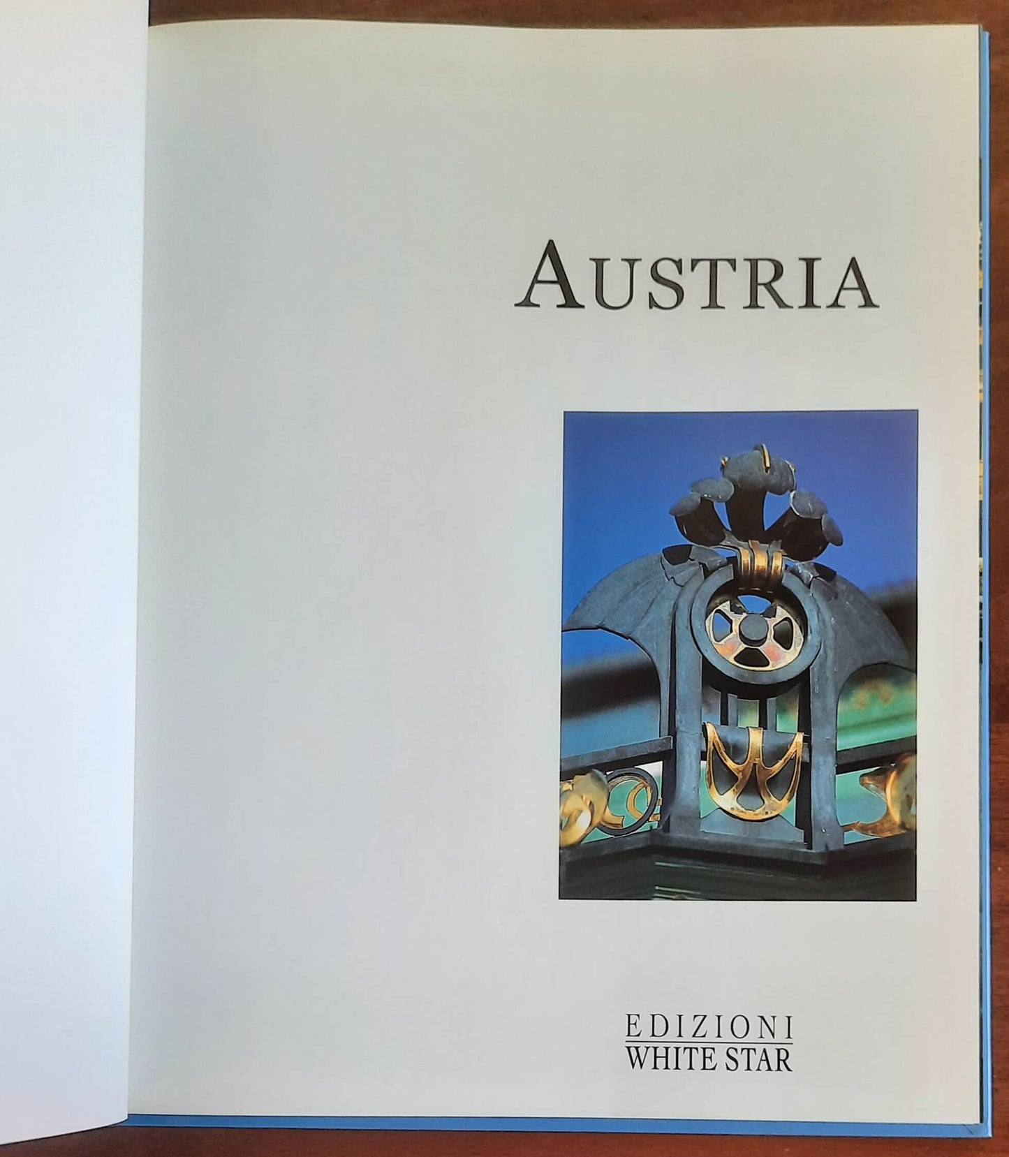 Austria - di Carlo Belihar - White Star - Grandangolo