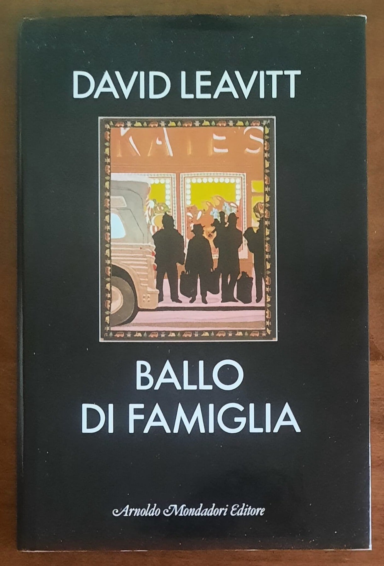 Ballo di famiglia - di David Leavitt - Mondadori