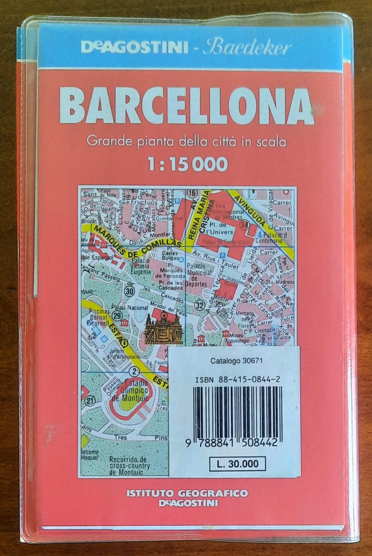 Barcellona. Guida illustrata alla visita della città e dei dintorni con la descrizione di monumenti e luoghi d’interesse + pianta della città