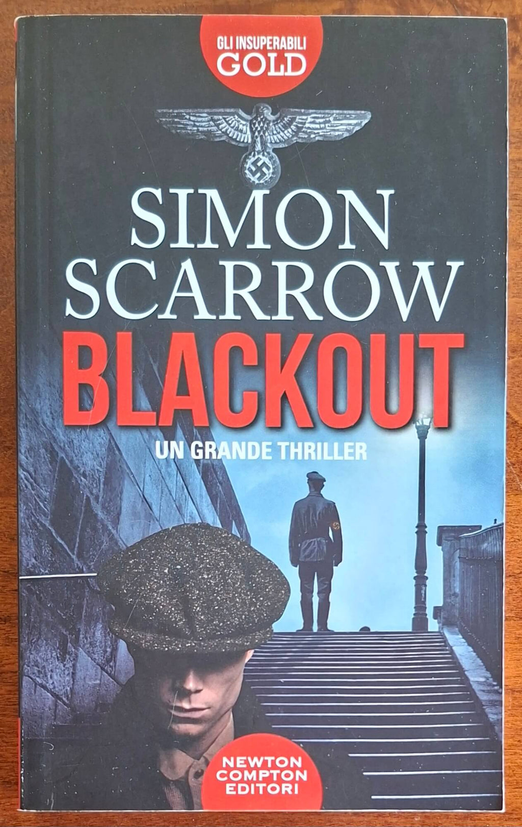 Blackout - di Simon Scarrow - Newton Compton