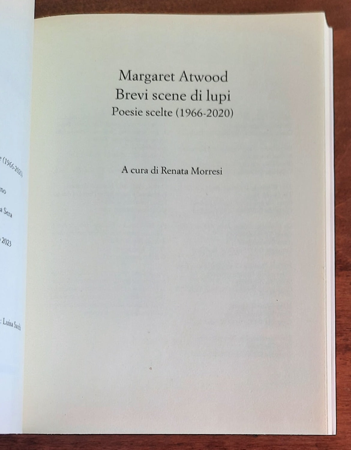 Brevi scene di lupi. Poesie scelte (1966-2020) - di Margaret Atwood