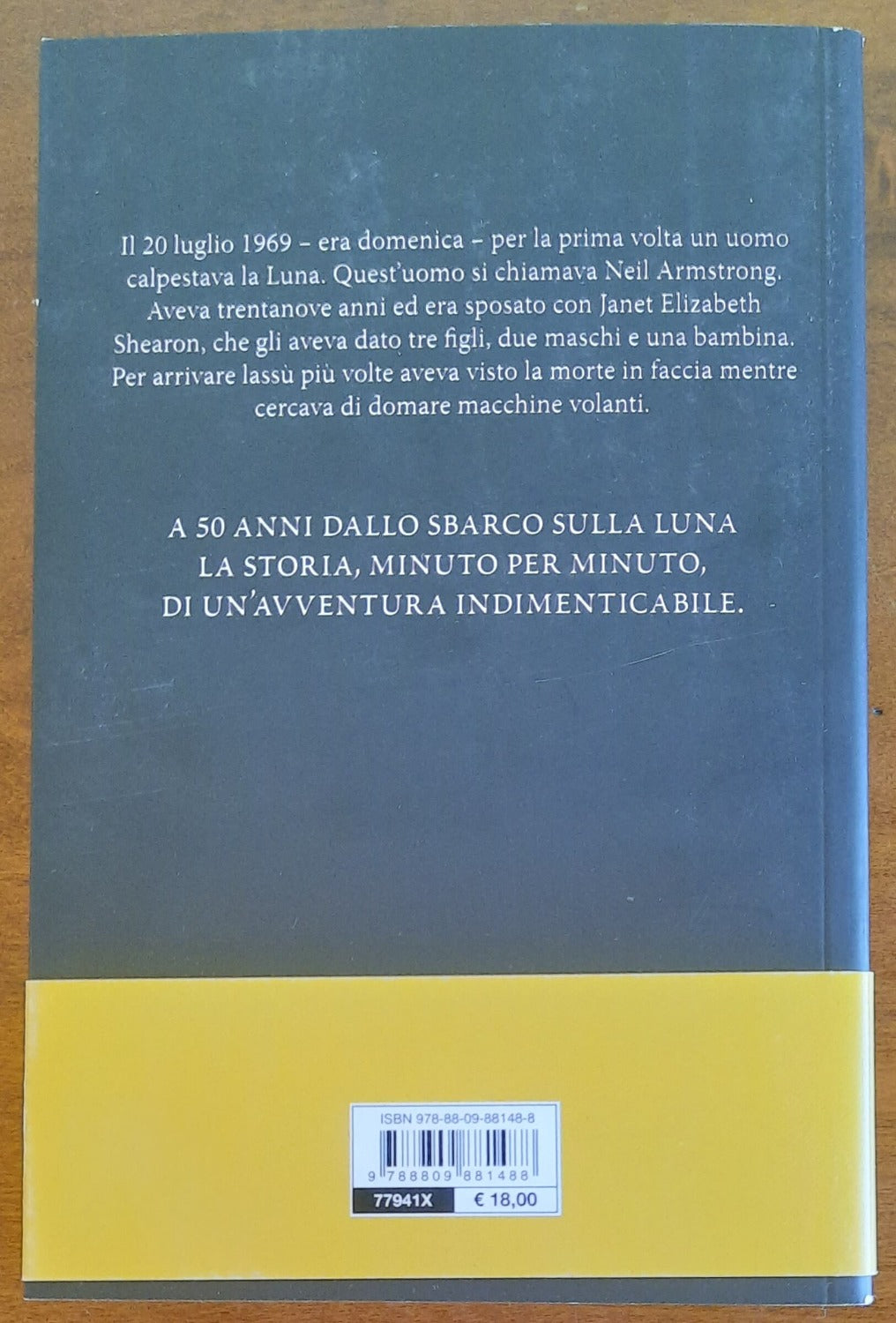 Camminare sulla Luna. Come ci siamo arrivati e come ci torneremo - Libreria Biellese