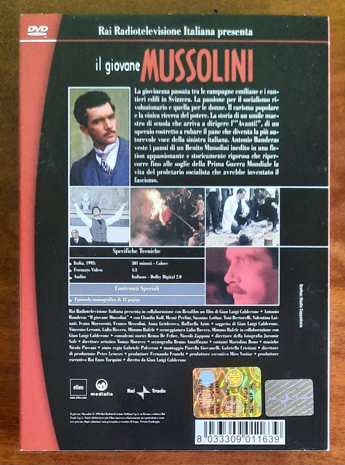 Cofanetto 3 DVD: Il giovane Mussolini - Rai Trade