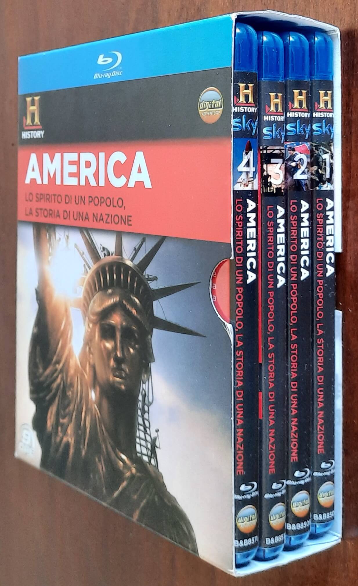 Cofanetto con 4 Blu-Ray: America. Lo spirito di un popolo, la storia di una nazione