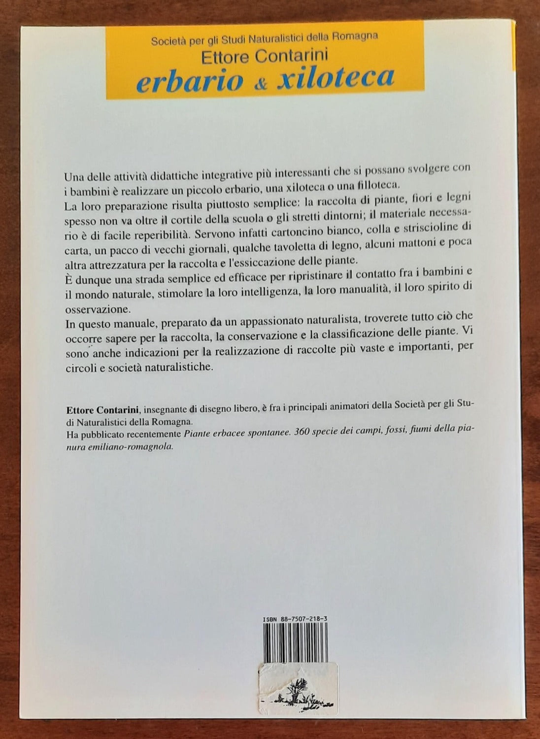 Come realizzare un erbario e xiloteca per raccogliere e conservare erbe, foglie, frutti e legni