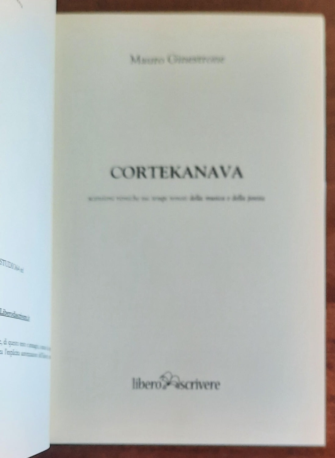 Cortekanava scansioni ritmiche sui tempi remoti della musica e della poesia. Con DVD