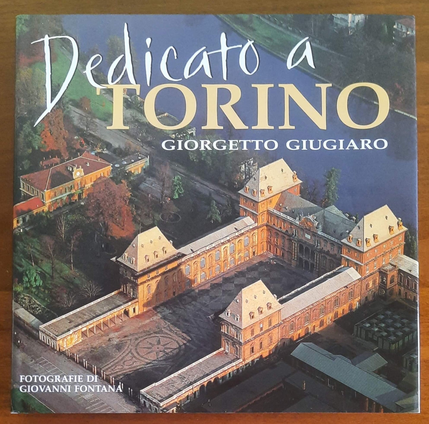 Dedicato a Torino - Giorgetto Giugiaro - Edizioni White Star