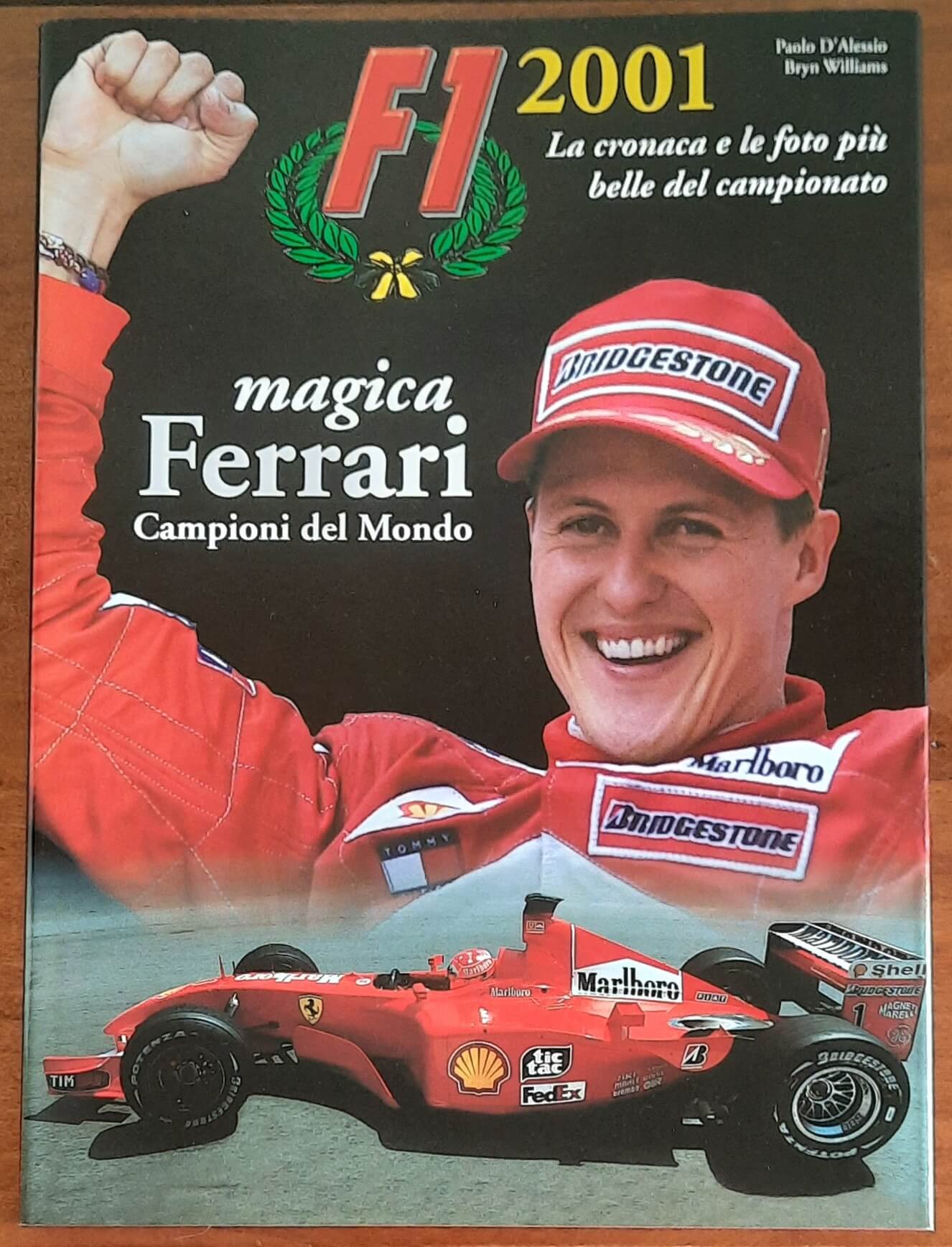 F1 2001. La cronaca e le foto più belle del campionato. Magica Ferrari Campioni del Mondo