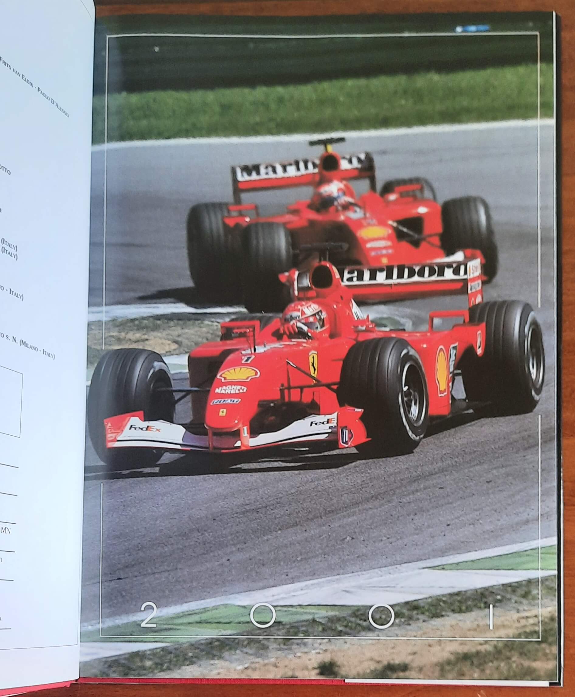 F1 2001. La cronaca e le foto più belle del campionato. Magica Ferrari Campioni del Mondo