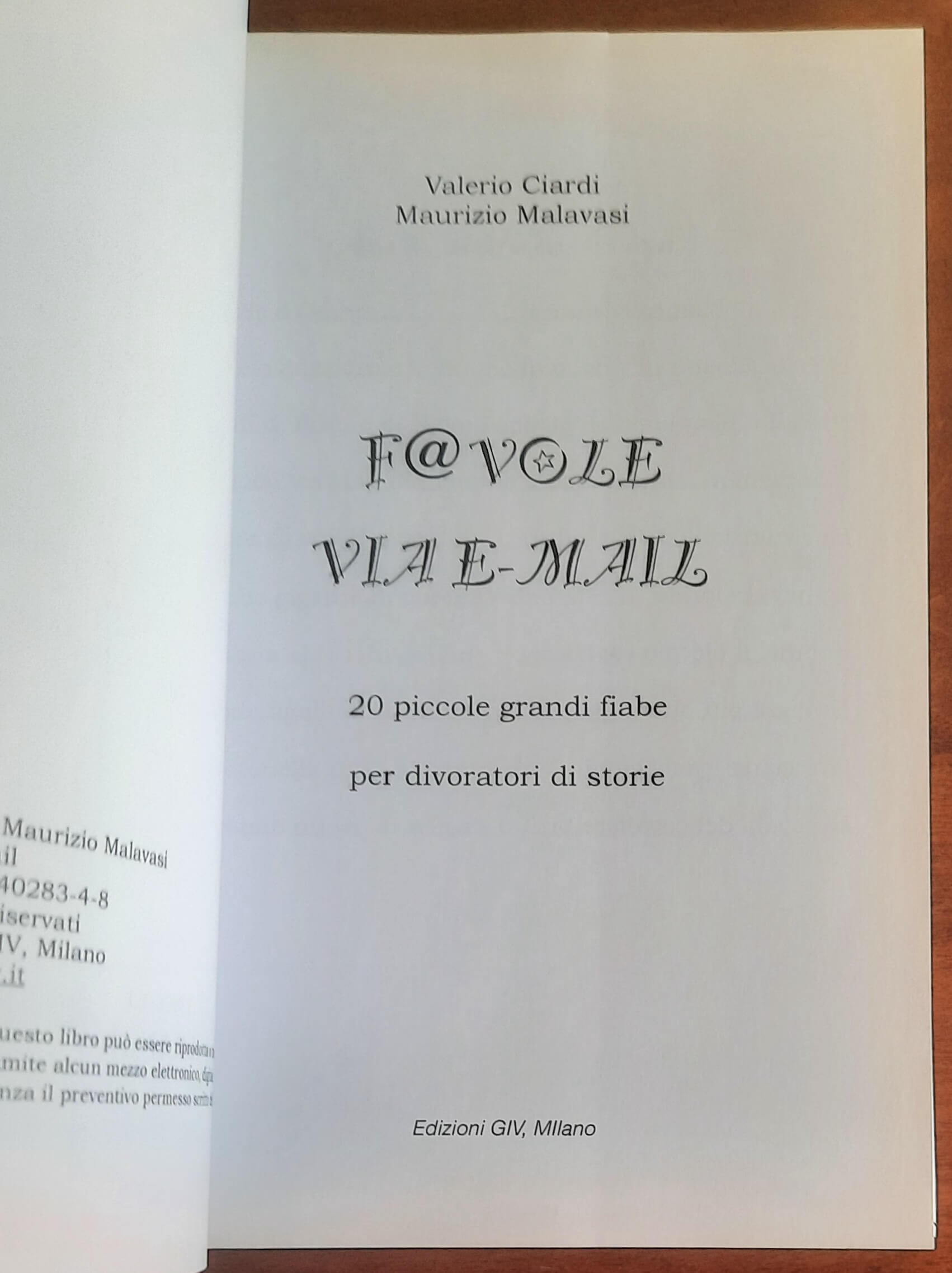 Favole via email. 20 piccole grandi fiabe per divoratori di storie