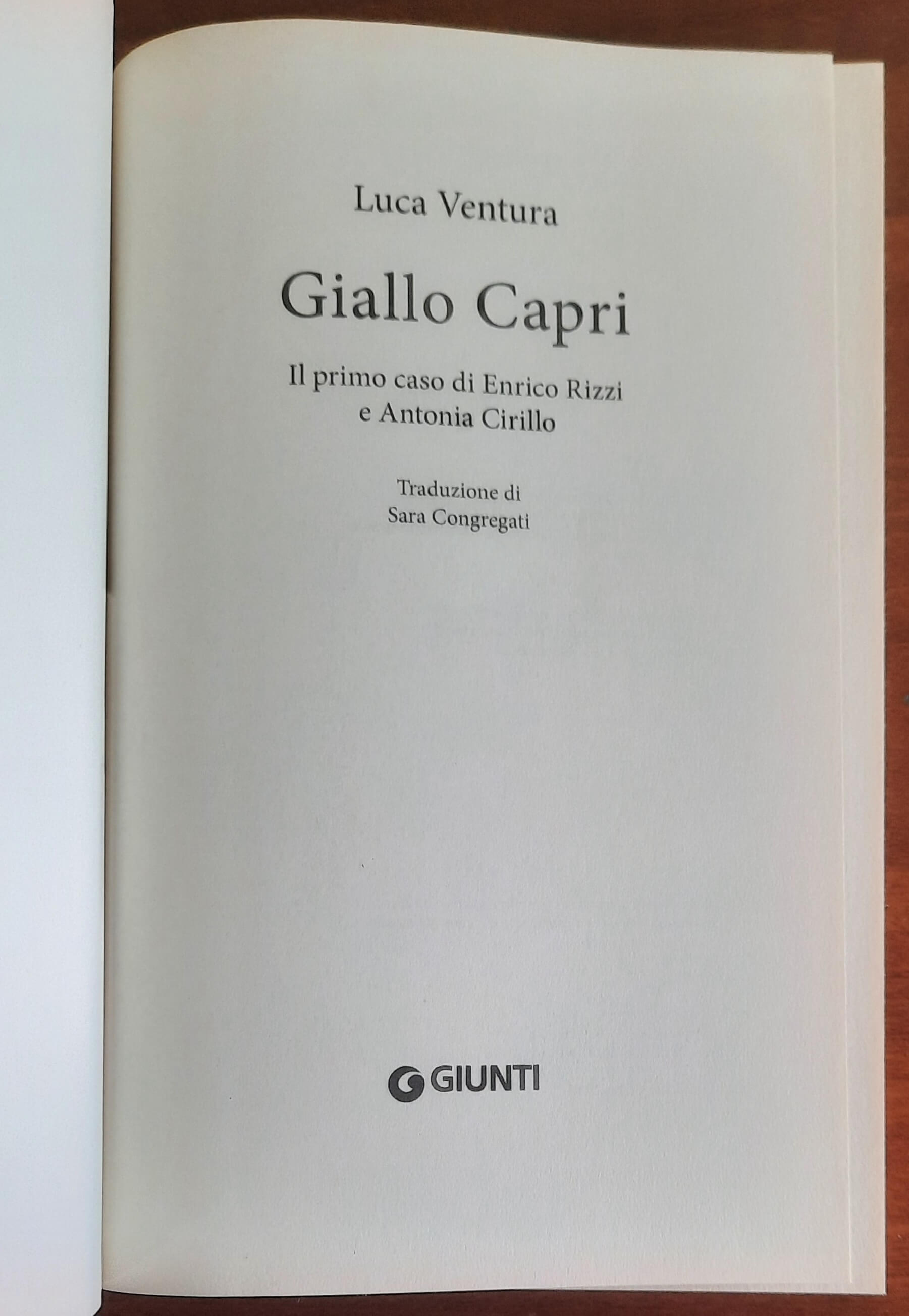 Giallo Capri. Il primo caso di Enrico Rizzi e Antonia Cirillo