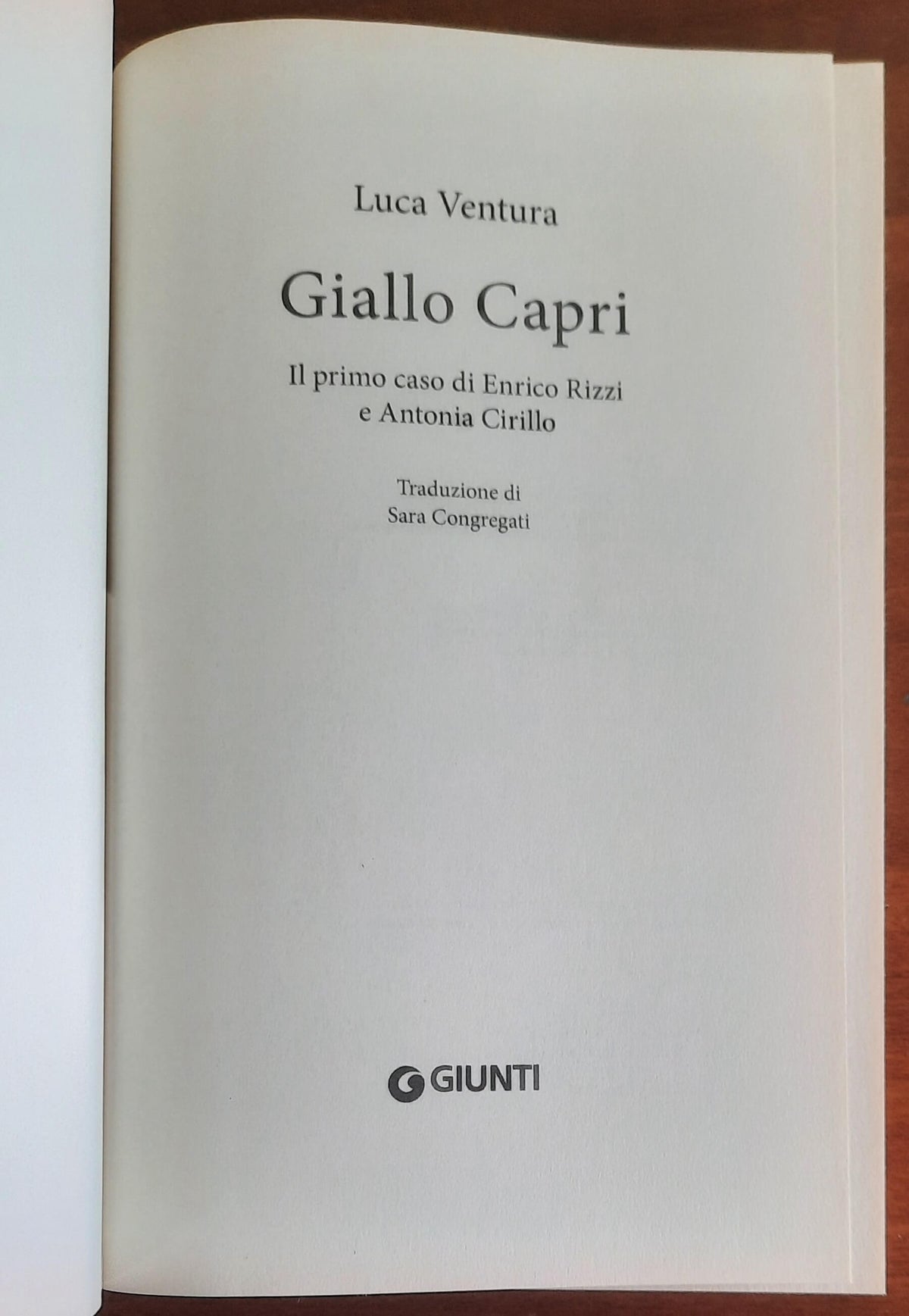 Giallo Capri. Il primo caso di Enrico Rizzi e Antonia Cirillo