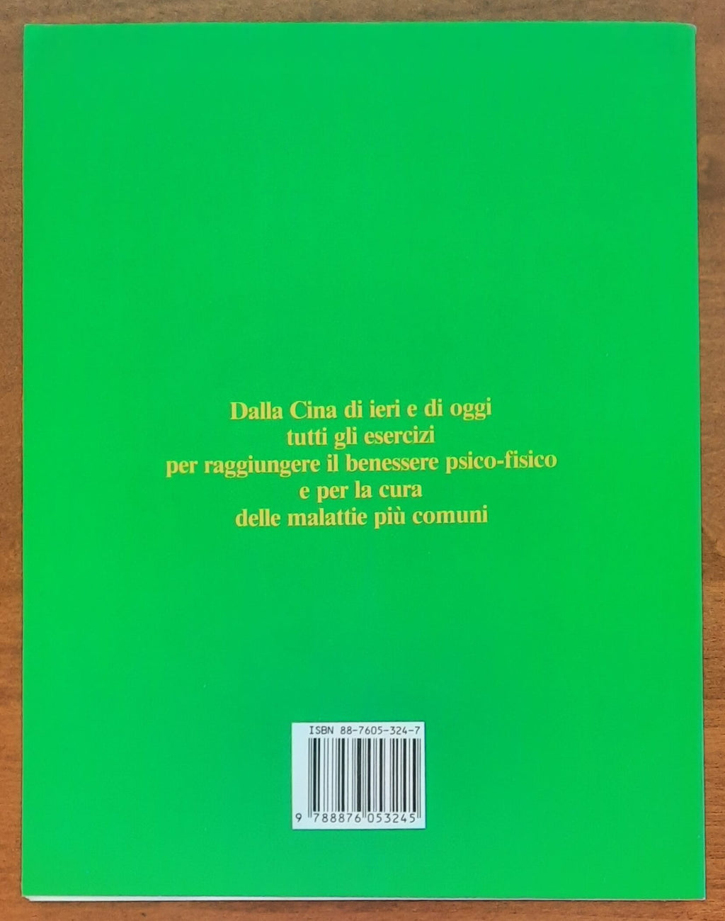 Il libro cinese degli esercizi. Dalla millenaria cultura cinese gli esercizi e le terapie più indicate per un completo benessere naturale