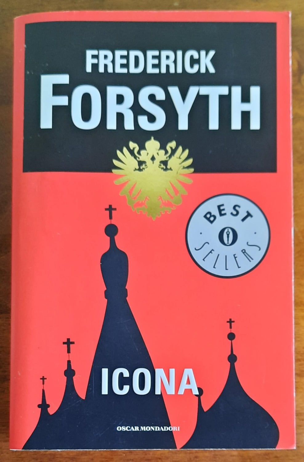 Icona - Oscar Mondadori - Libreria Biellese