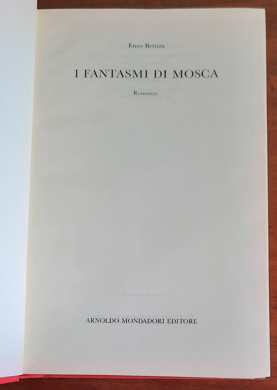 I fantasmi di Mosca - Mondadori - Libreria Biellese