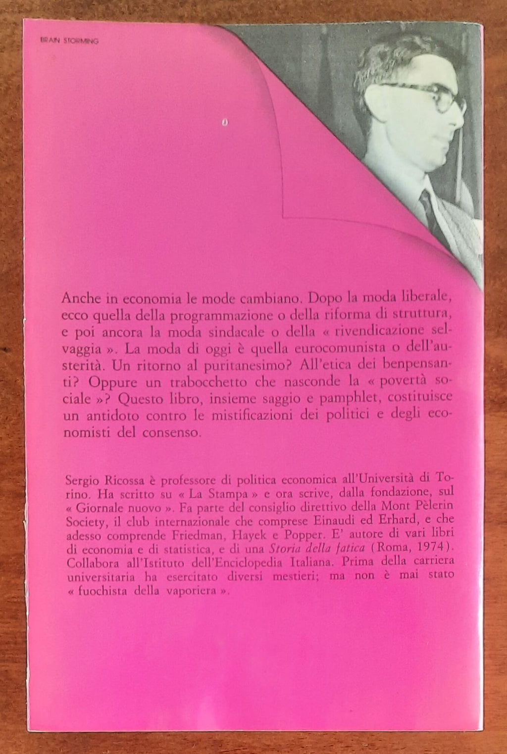 I fuochisti della vaporiera. Gli economisti del consenso