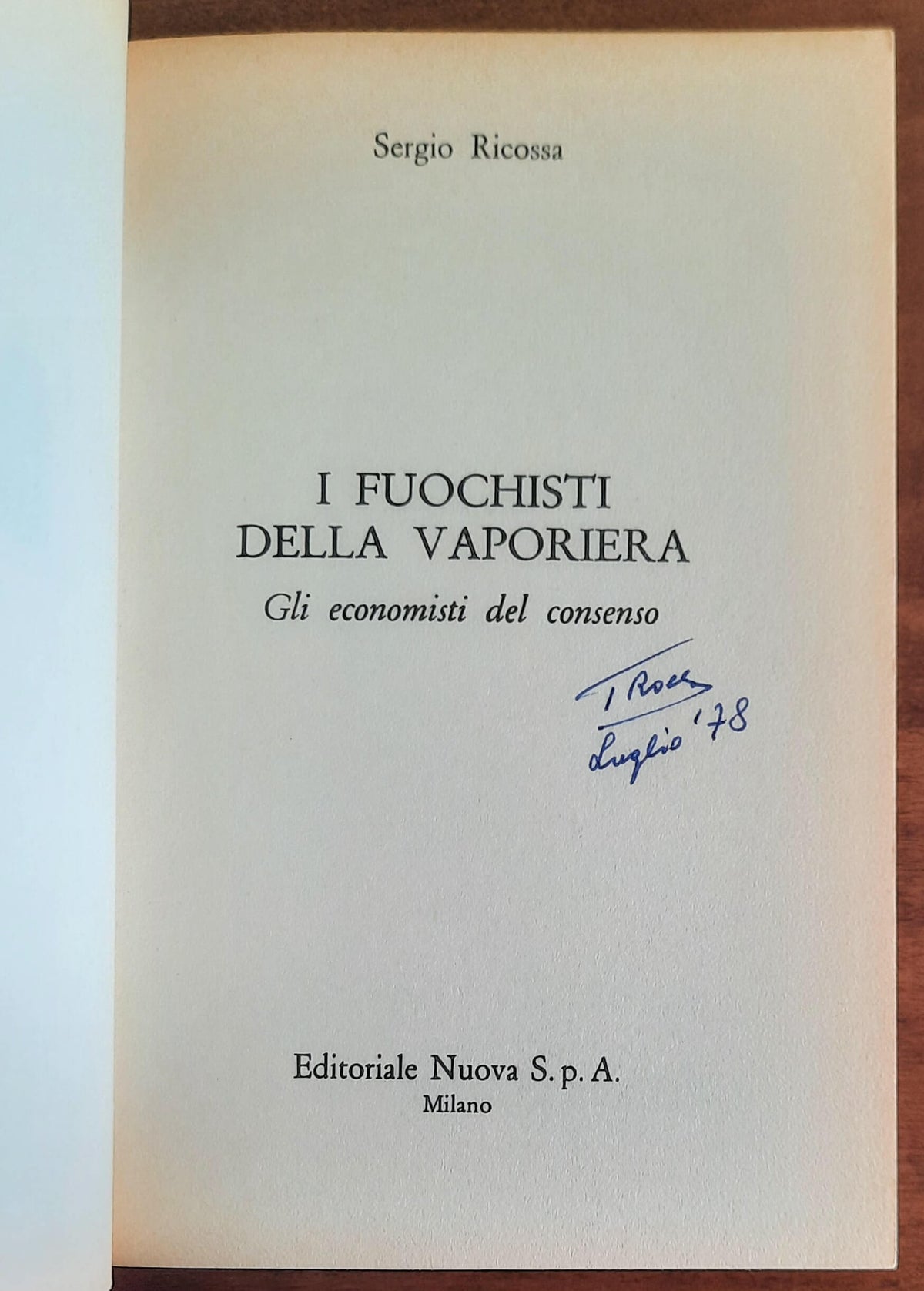 I fuochisti della vaporiera. Gli economisti del consenso
