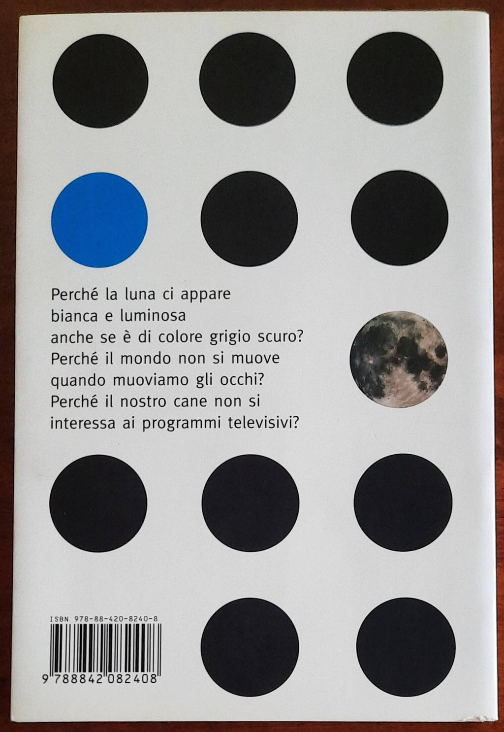 Il colore della luna. Come vediamo e perché