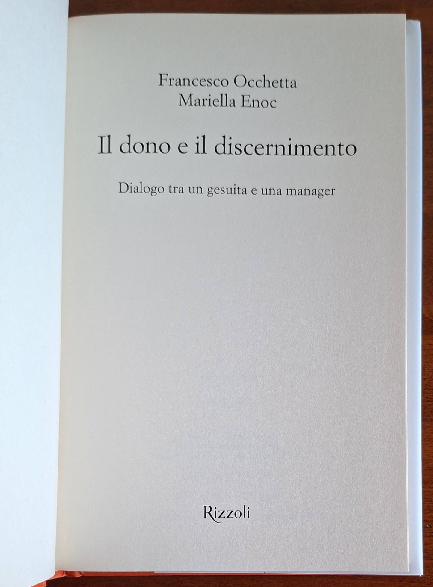Il dono e il discernimento. Dialogo tra un gesuita e una manager