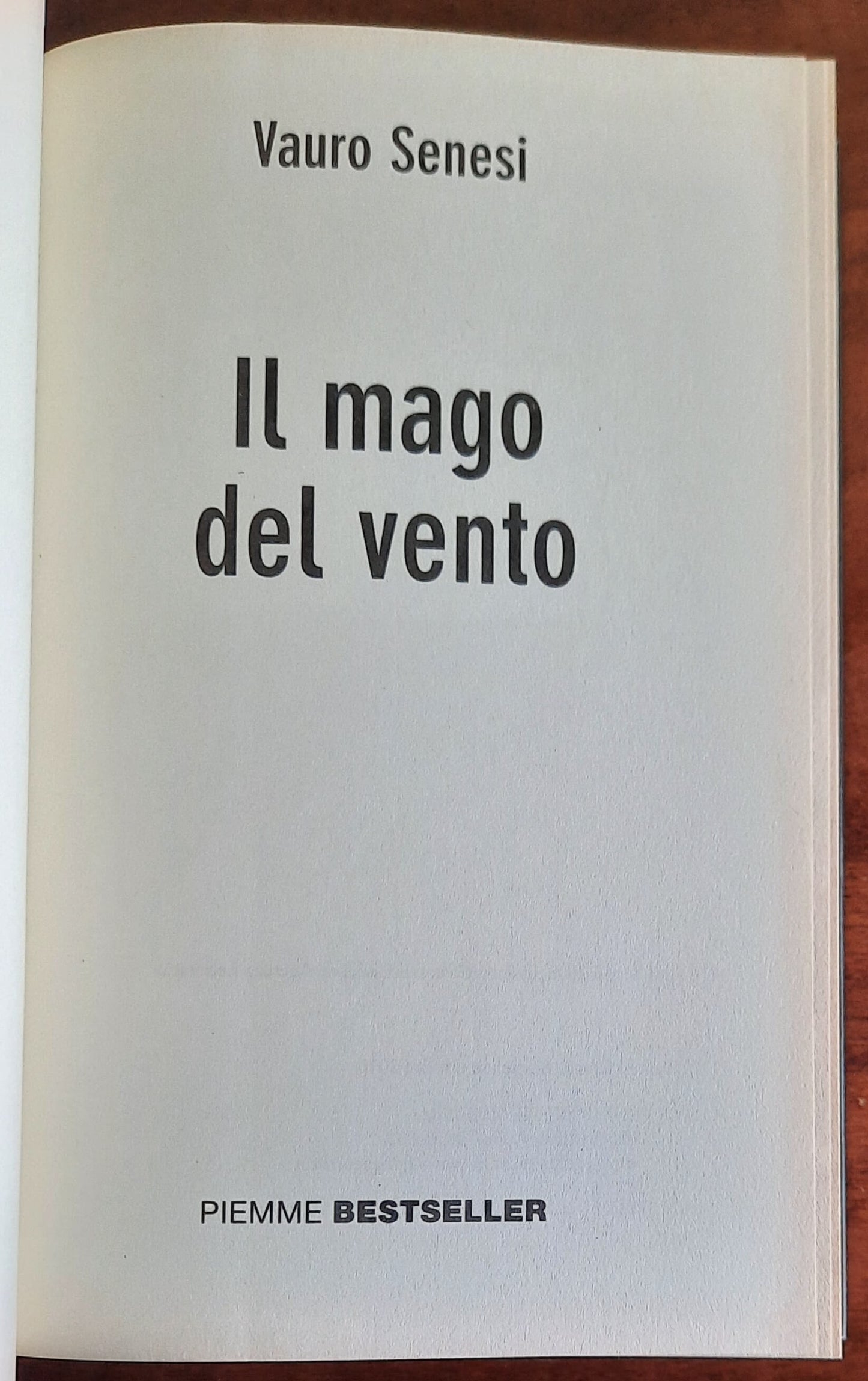 Il mago del vento - di Vauro Senesi