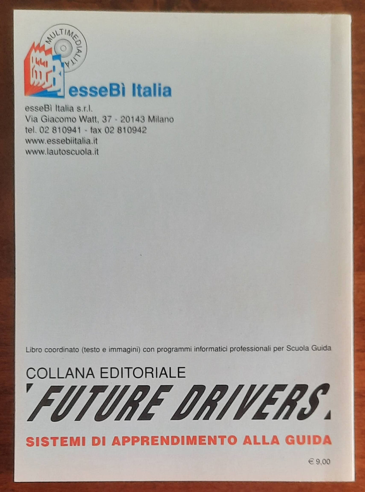 Il manuale fotografico per le patenti A e B - Essebi Italia