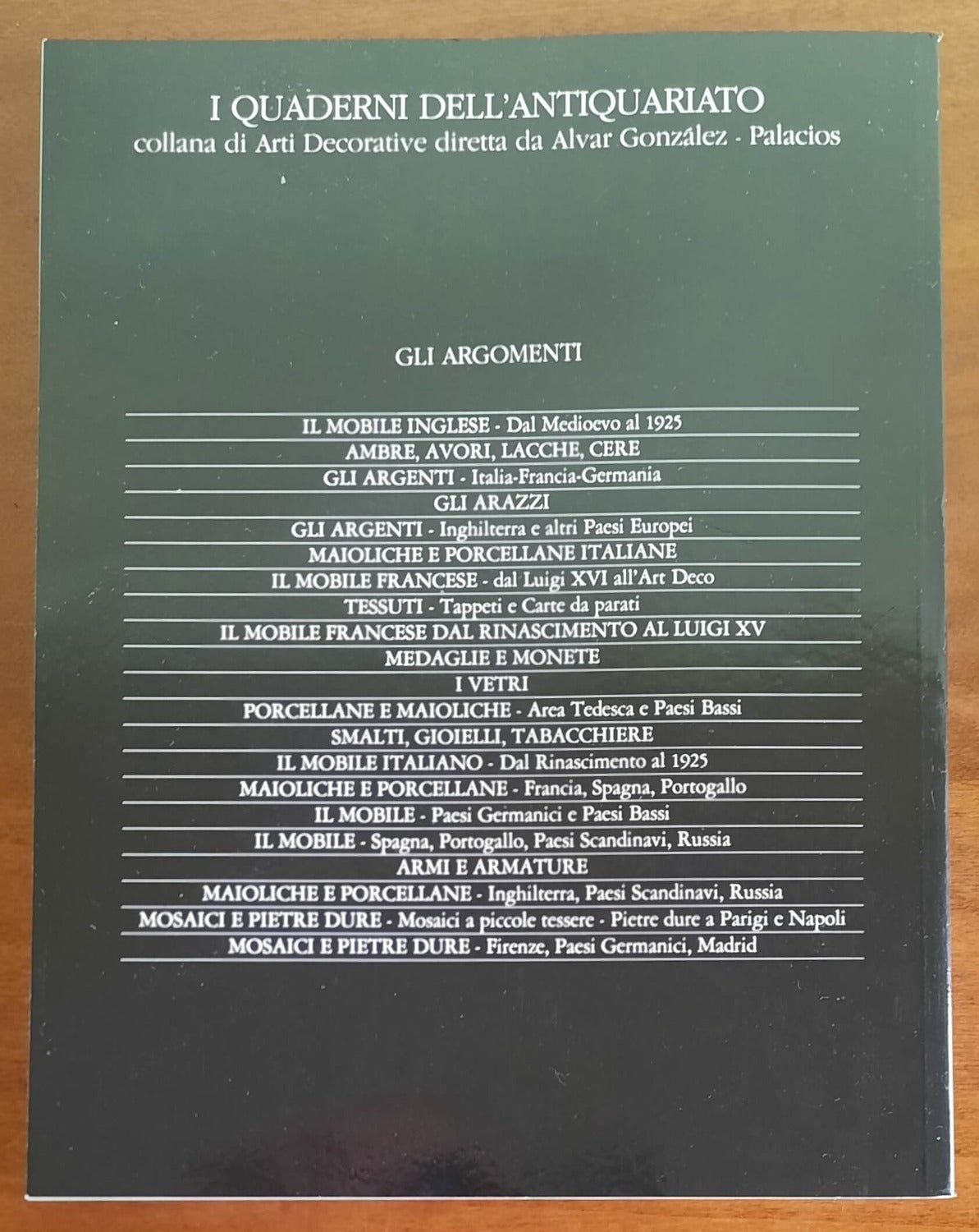 Il mobile. Paesi Germanici e Paesi Bassi - Fabbri Editori - 1989