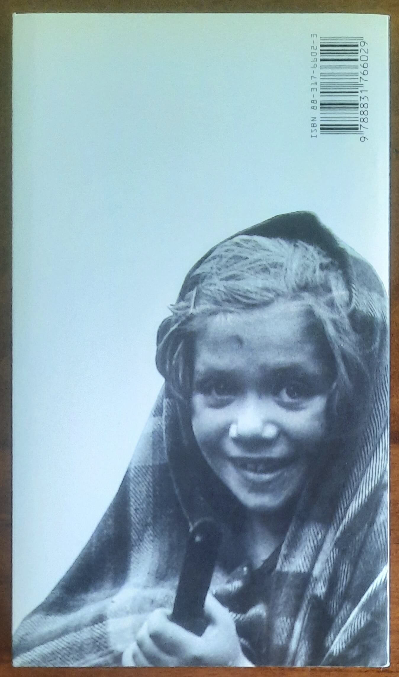 Il silenzio dei vivi. All’ombra di Auschwitz, un racconto di morte e di resurrezione