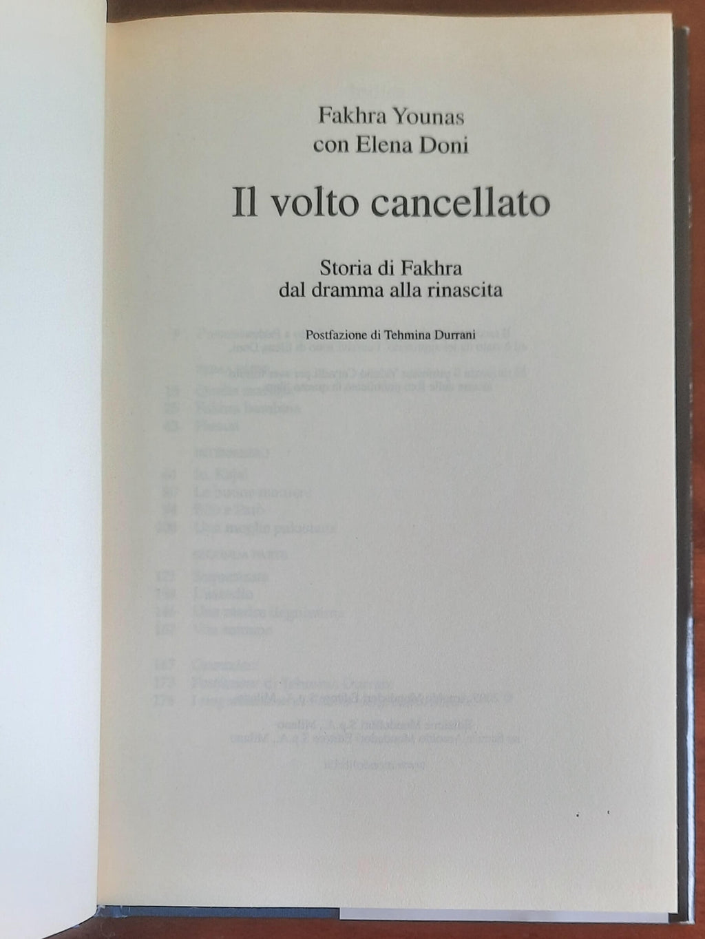 Il volto cancellato. Storia di Fakhra dal dramma alla rinascita