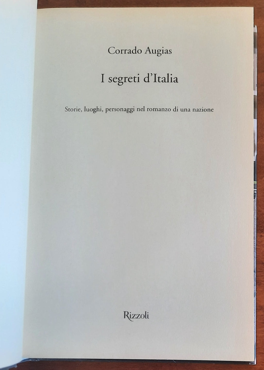 I segreti d’Italia. Storie, luoghi, personaggi nel romanzo di una nazione