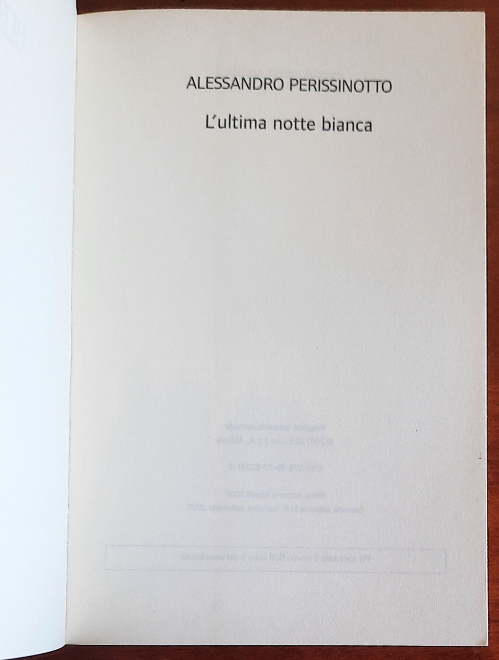 L’ultima notte bianca. Una nuova indagine di Anna Pavesi - B.U.R.